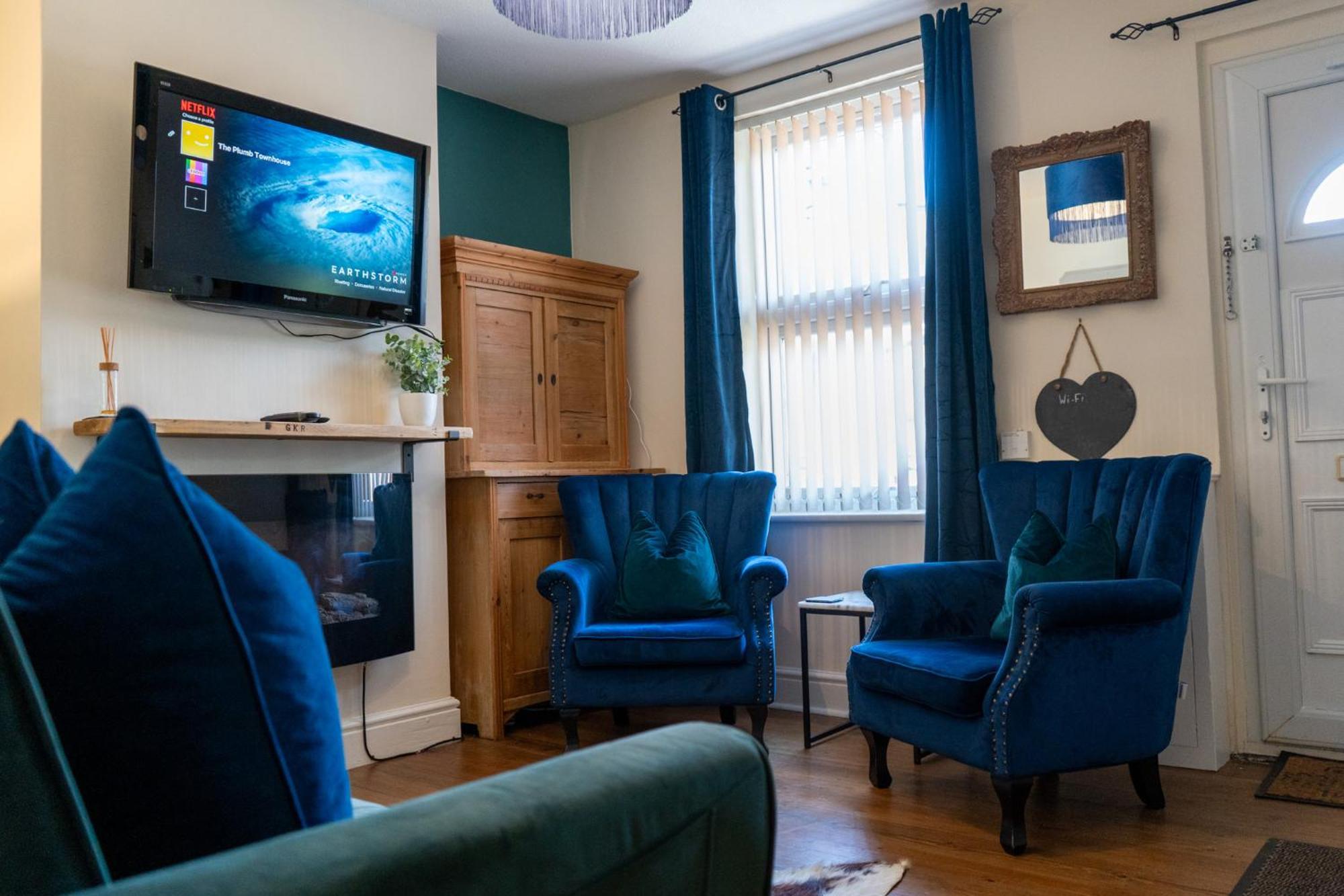 The Plumb Townhouse In Warwick Centre Villa Bagian luar foto