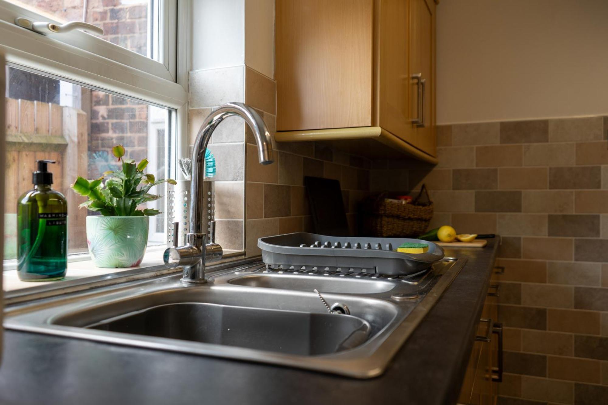 The Plumb Townhouse In Warwick Centre Villa Bagian luar foto