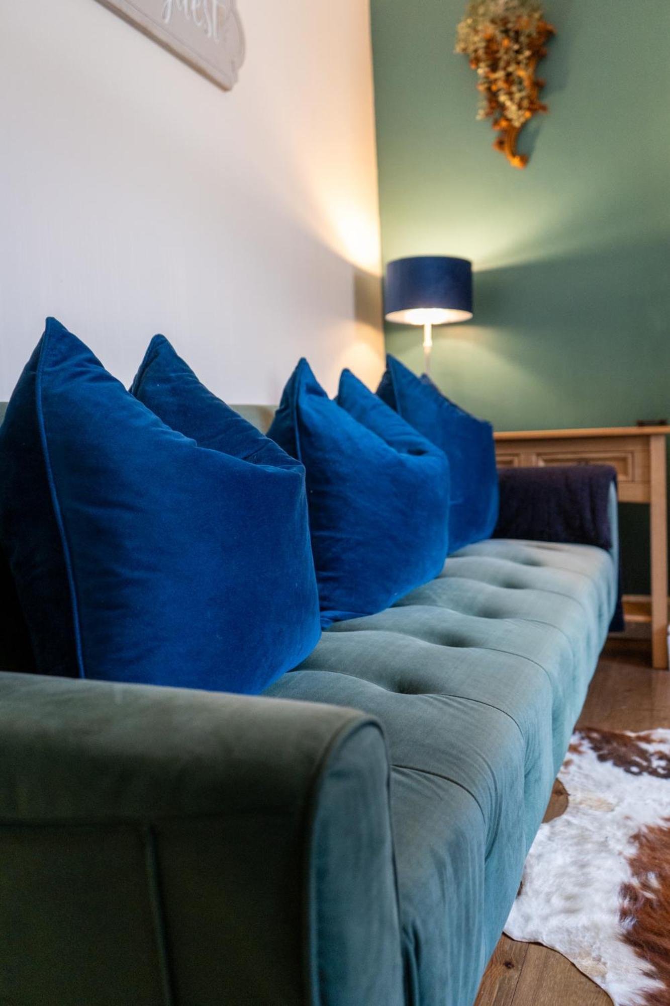 The Plumb Townhouse In Warwick Centre Villa Bagian luar foto