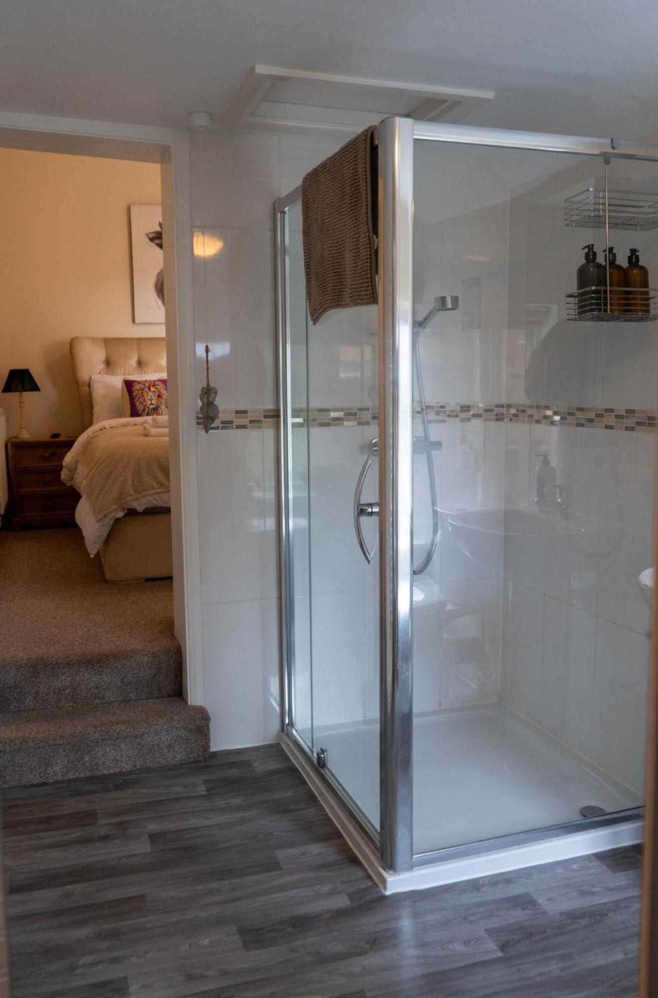 The Plumb Townhouse In Warwick Centre Villa Bagian luar foto